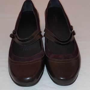 Clark's shoes 9.5wide